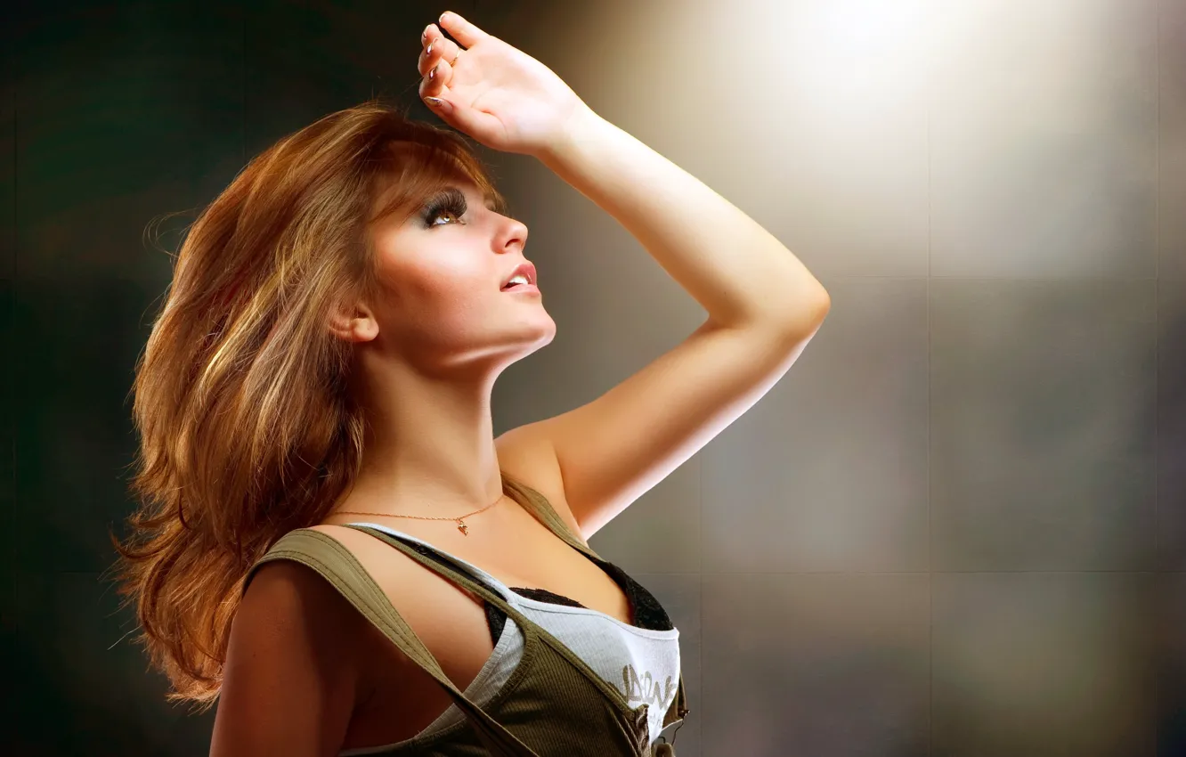 Photo wallpaper look, girl, light, face, eyelashes, hands, makeup, profile