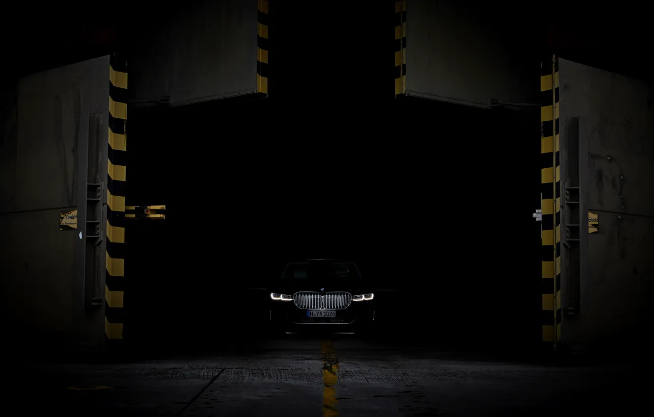 Photo wallpaper BMW, sedan, hybrid, four-door, G12, 7, 7-series, 2019