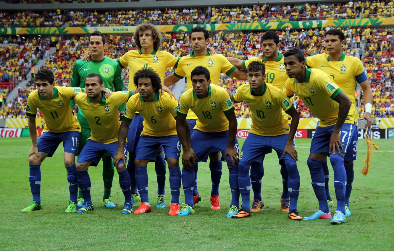 Photo wallpaper Hulk, Oscar, football, Brazil, David Luiz, Marcelo, Neymar, Daniel Alves