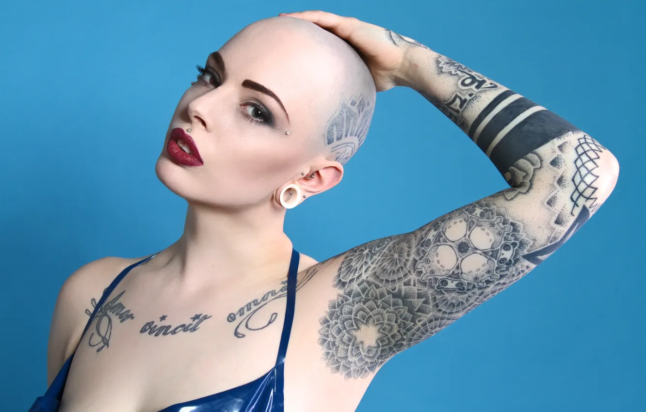 Photo wallpaper blue, model, tattoos, makeup, shaved