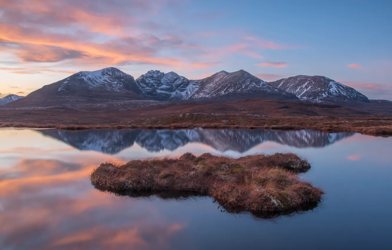 Photo wallpaper mountains, Scotland, haze, An Teallach