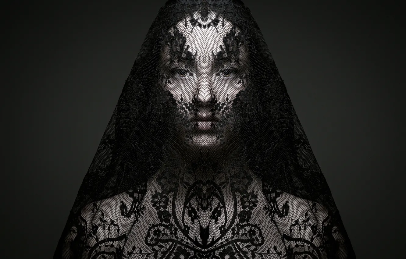 Photo wallpaper girl, face, pattern, veil, simetriya