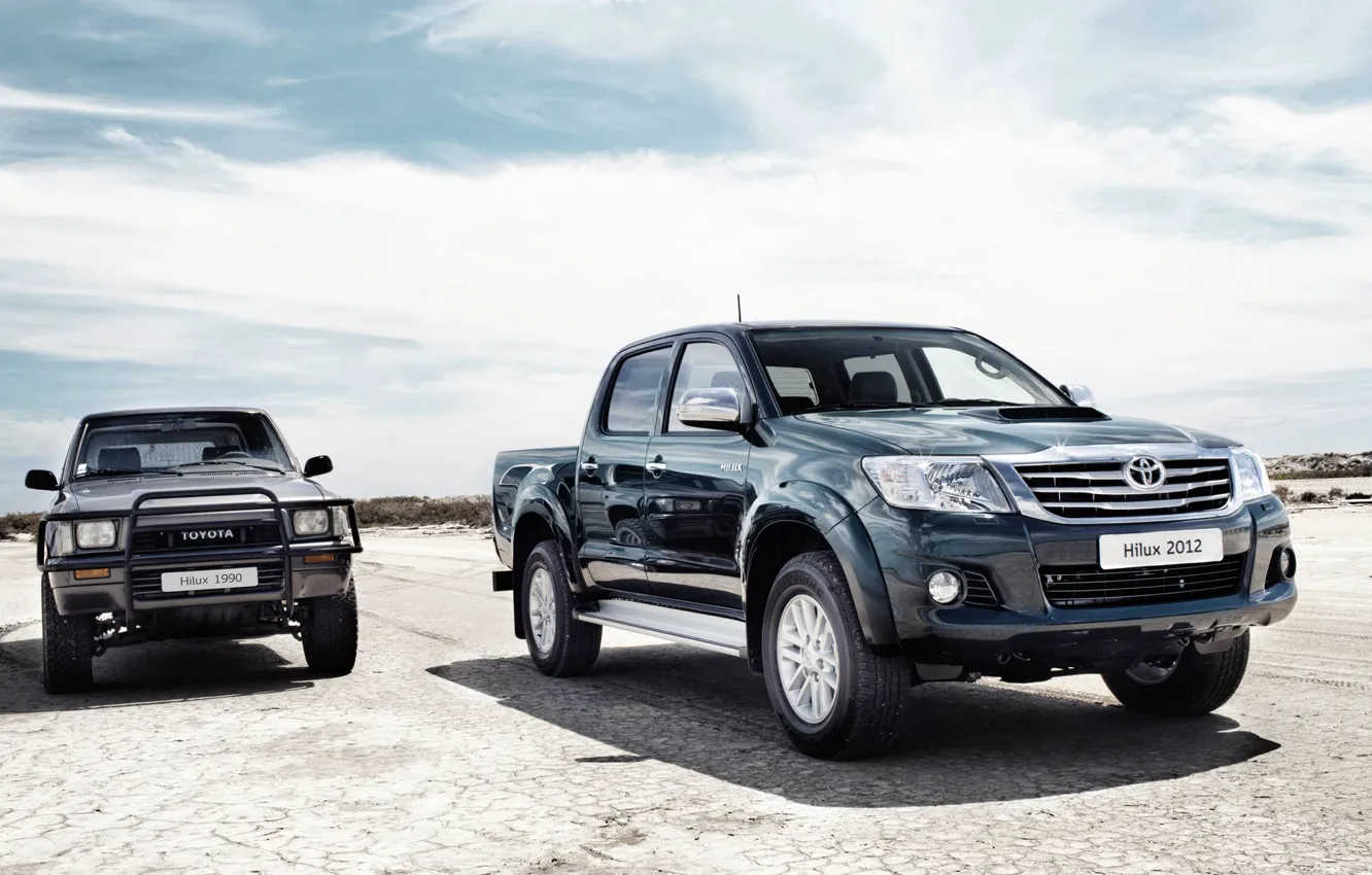 Photo wallpaper pickup, toyota, Toyota, Hilux, old and new, hilux