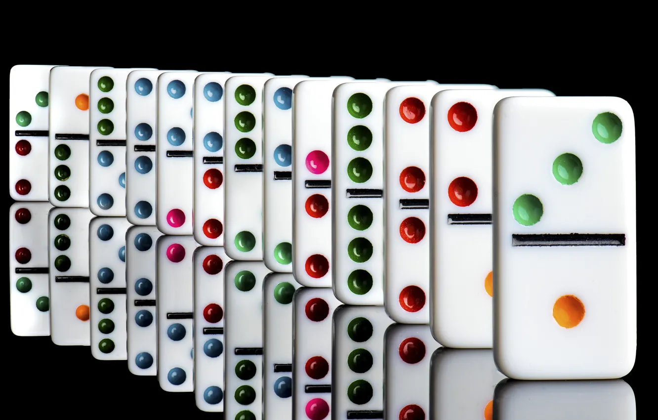 Photo wallpaper reflection, Domino, knuckle