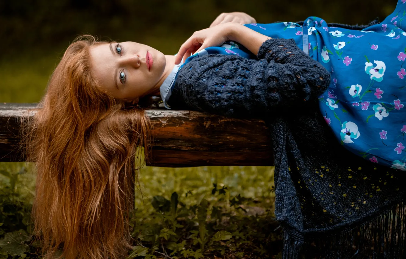 Photo wallpaper sponge, the beauty, redhead