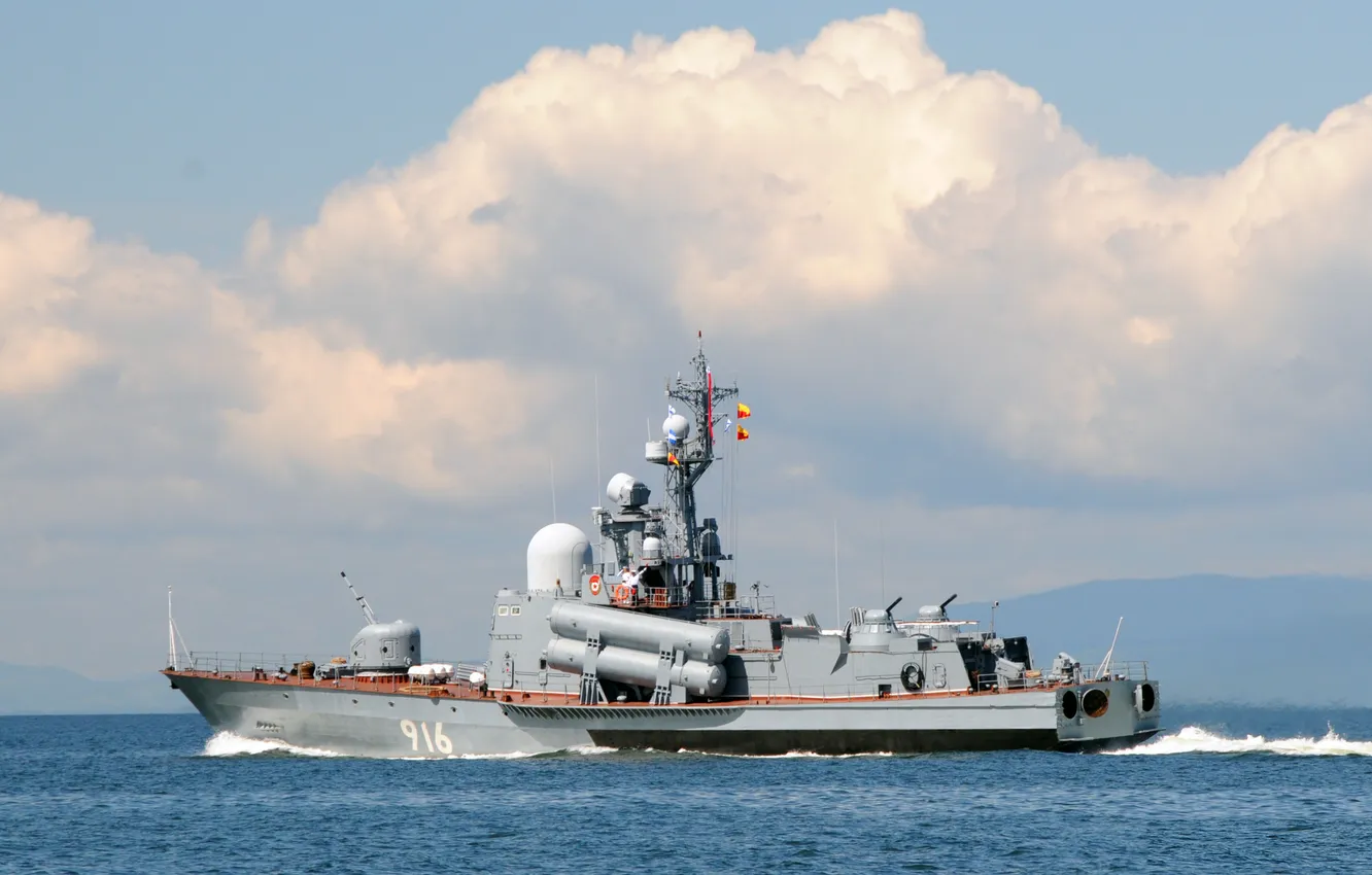 Photo wallpaper large, boat, rocket, R-29