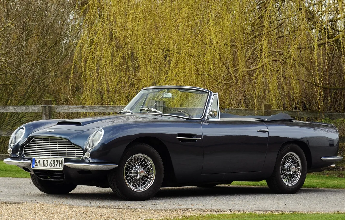 Photo wallpaper Aston Martin, Aston Martin, 1965, the front, Volante, DB6