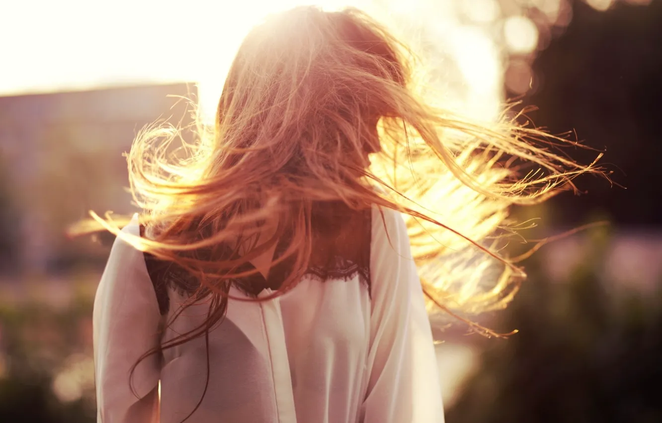 Photo wallpaper girl, the sun, the wind, hair