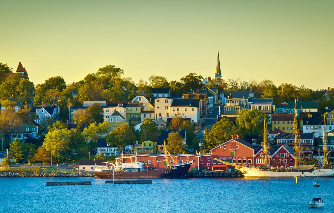 Photo wallpaper the city, photo, coast, home, Canada, Lunenburg, New Scotland