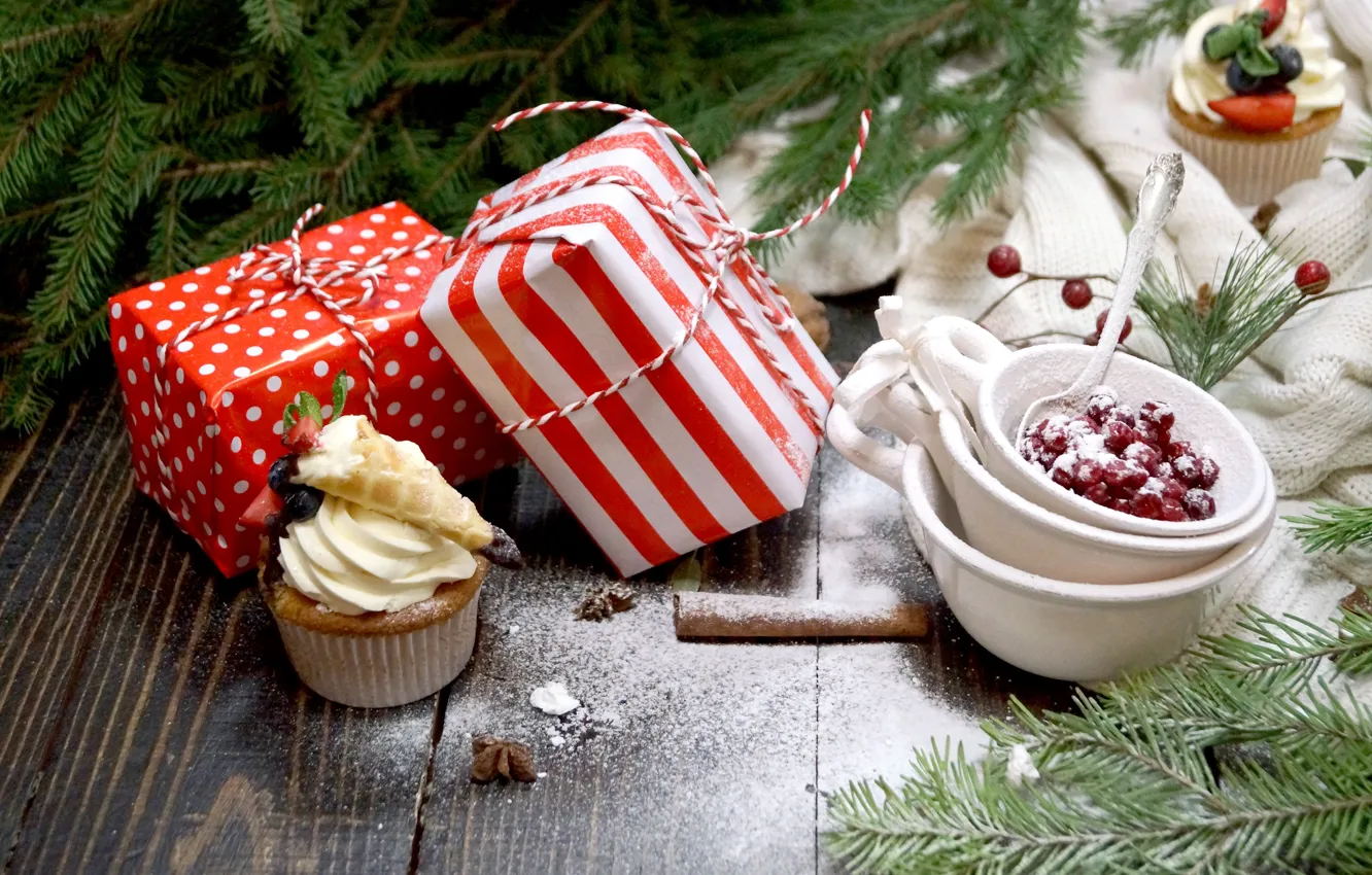 Photo wallpaper berries, holiday, Christmas, gifts, New year, decoration, decor, cupcake