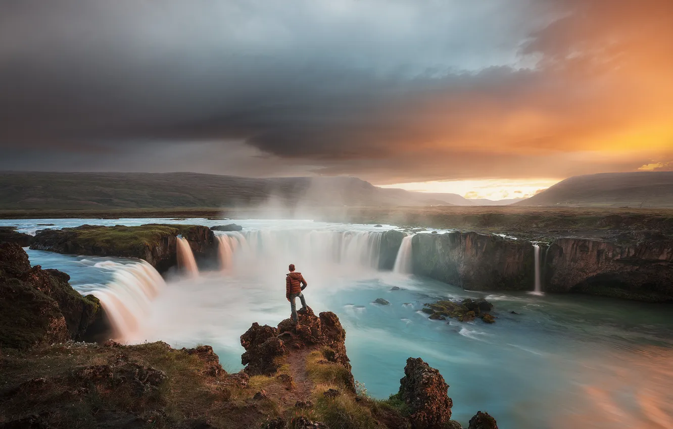 Photo wallpaper clouds, waterfall, horizon, Iceland, traveler, the beauty of nature, water flows, Magnificent landscape