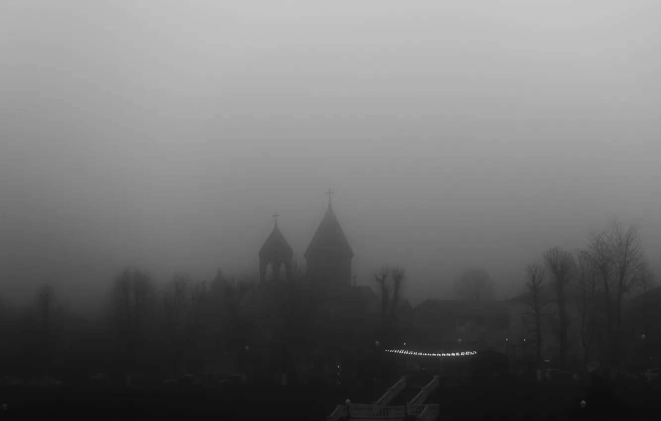Photo wallpaper fog, black and white, Vladikavkaz, Prospect Mira, Batraz Tabuev, The Armenian Church