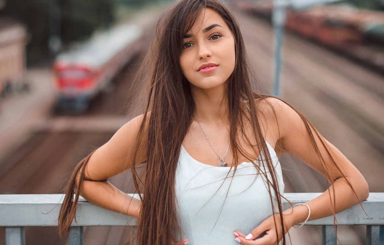 Photo wallpaper look, bridge, pose, model, hair, train, portrait, makeup