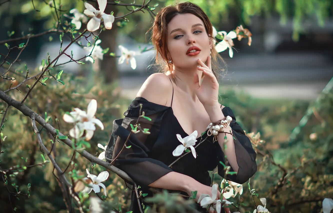 Photo wallpaper look, girl, branches, pose, hand, neckline, flowers, Magnolia