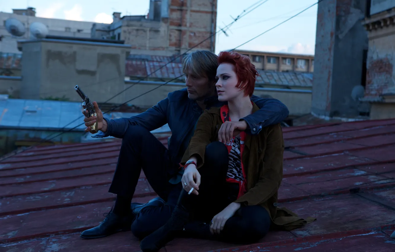 Photo wallpaper roof, gun, cigarette, romance, Thriller, action, drama, crime