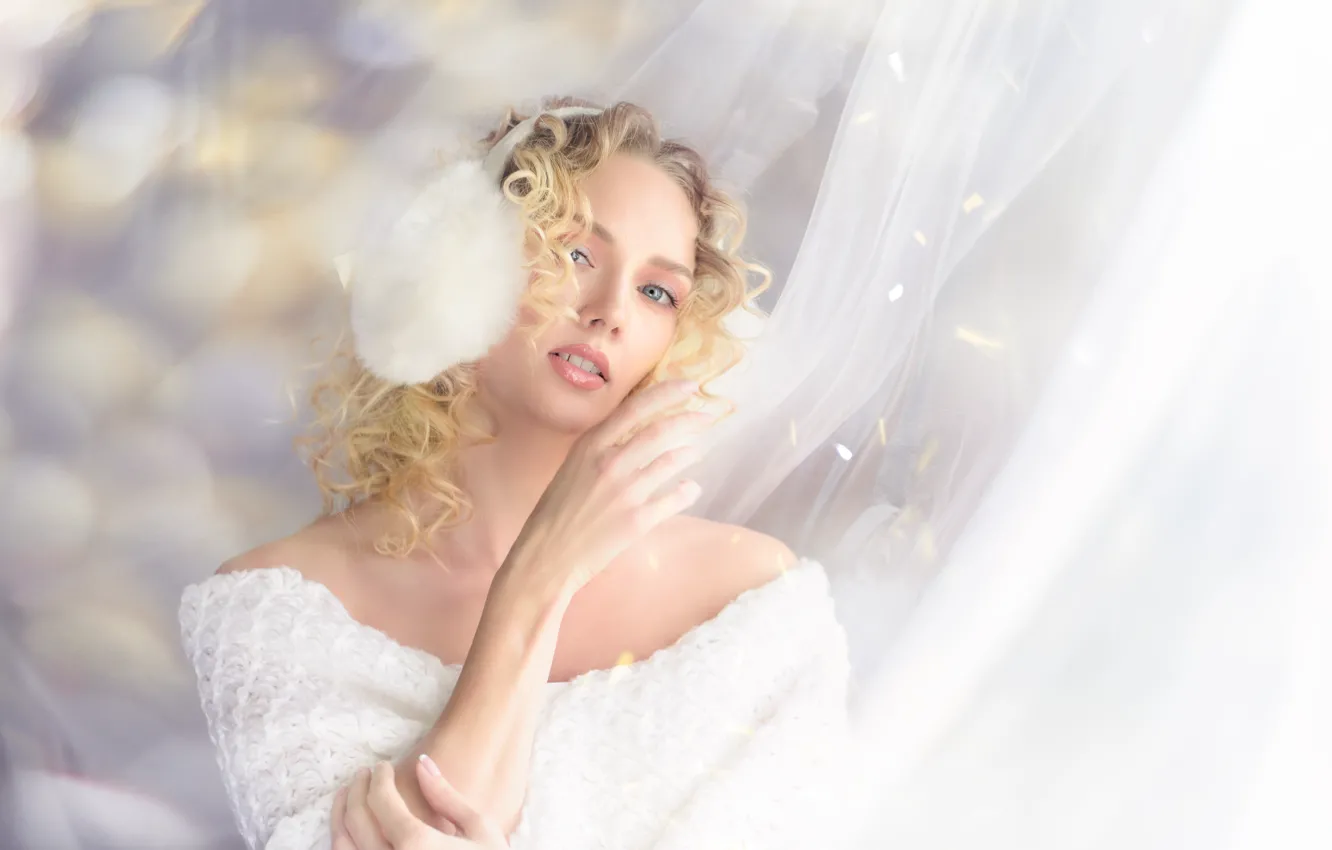 Photo wallpaper look, girl, light, pose, portrait, hands, window, blonde