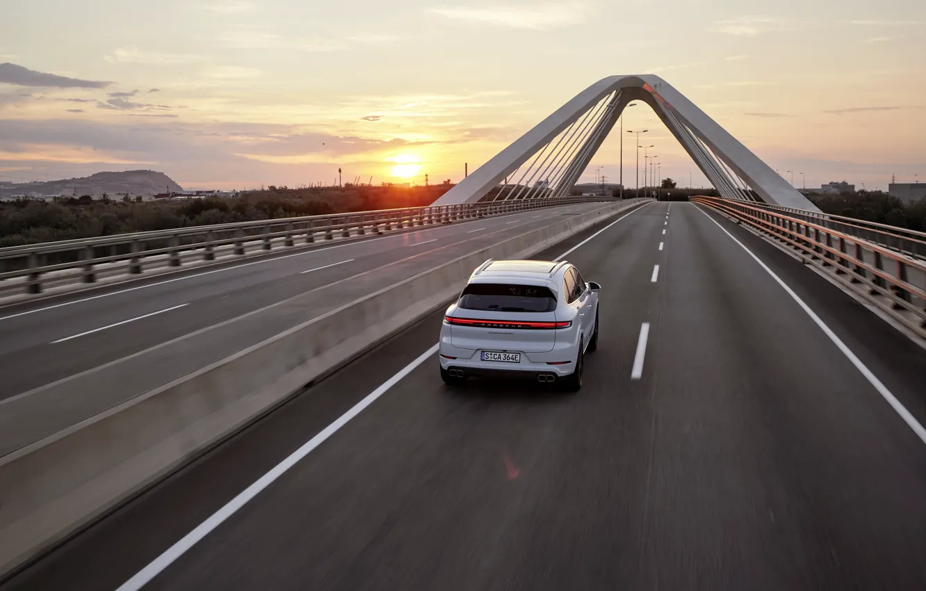 Photo wallpaper car, Porsche, road, sun, Cayenne, Porsche Cayenne Turbo E-Hybrid