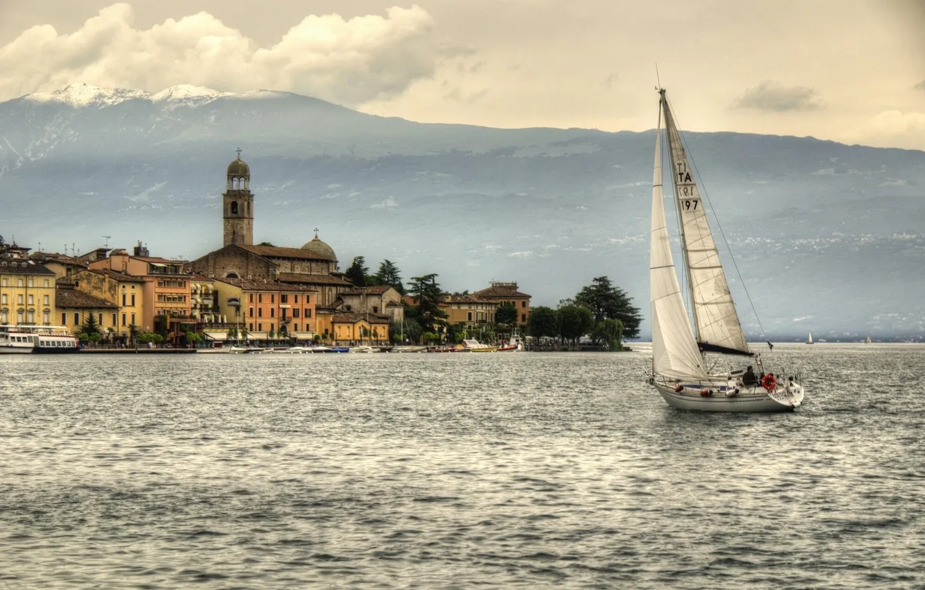 Photo wallpaper mountains, building, yacht, Italy, promenade, Italy, Lombardy, Lombardy