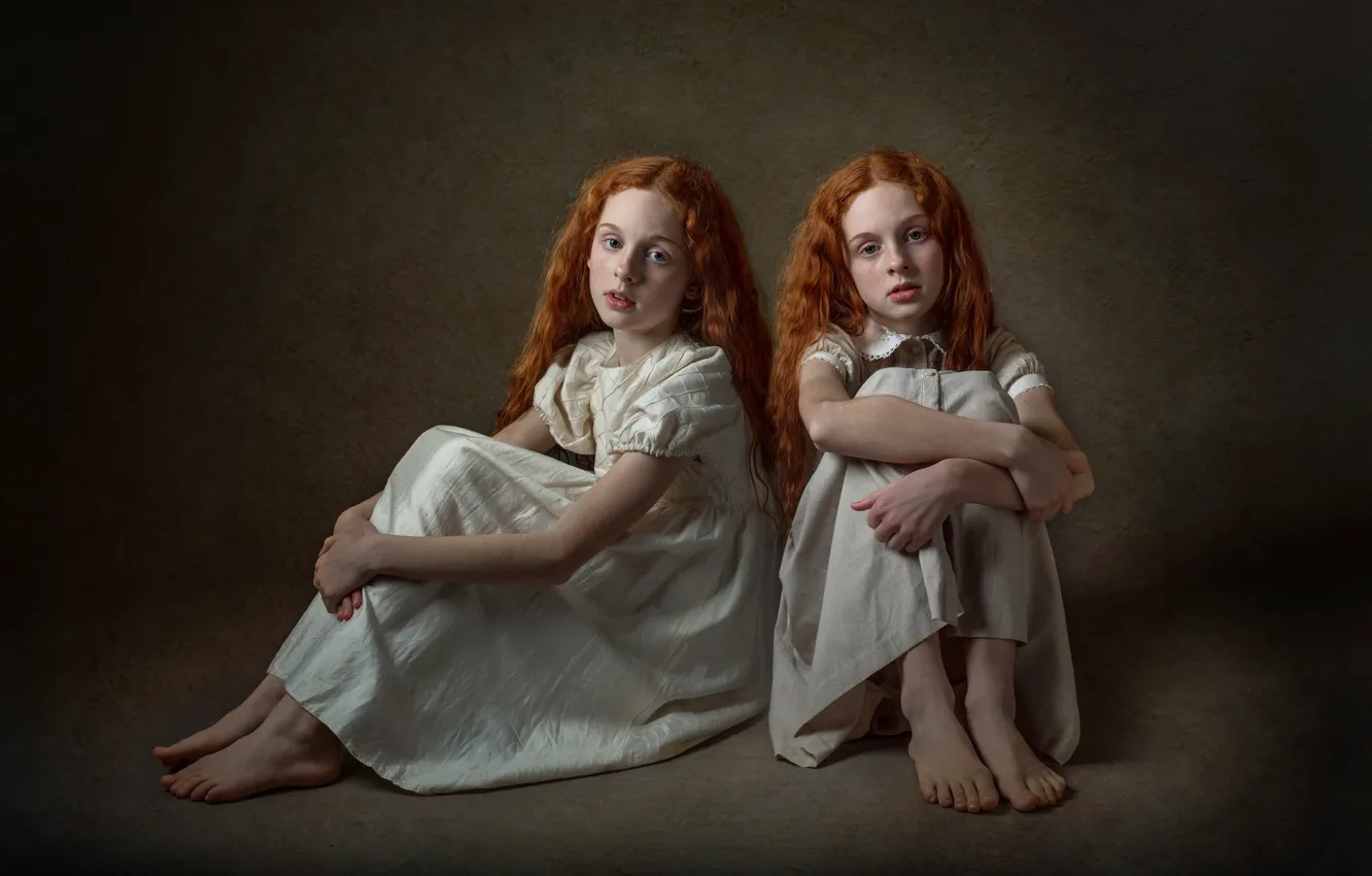 Photo wallpaper white, look, children, pose, the dark background, two, portrait, dress