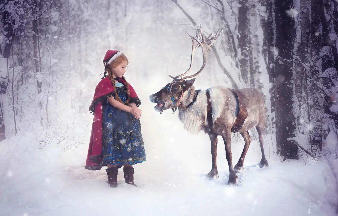 Photo wallpaper deer, girl, holiday, Anna and Sven