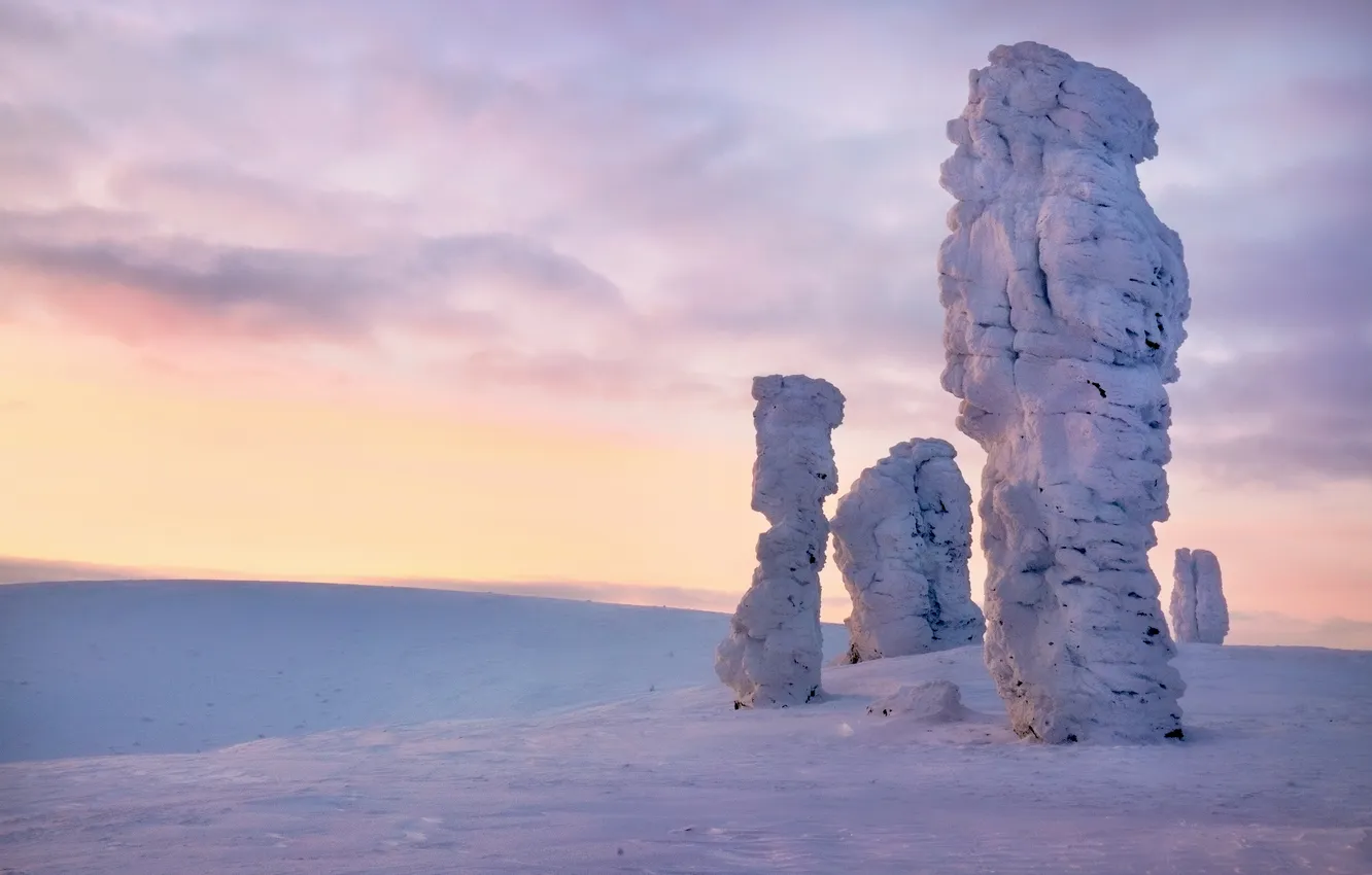 Photo wallpaper winter, stones, Russia, Komi, weathering pillars, man-pupu-ner