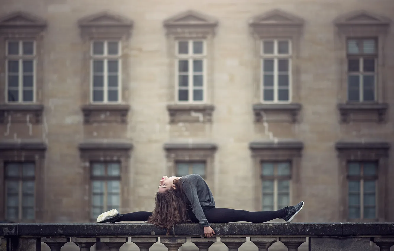 Photo wallpaper girl, pose, background