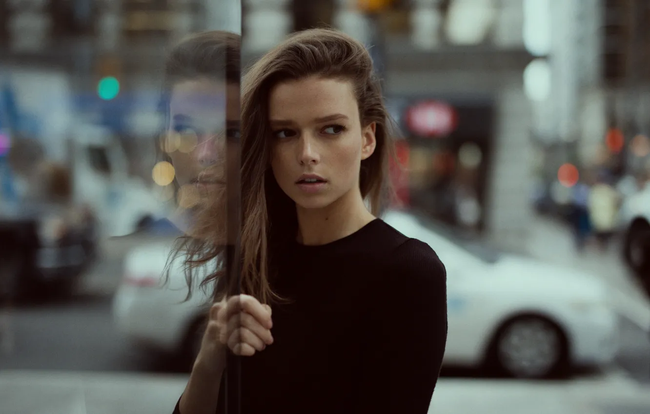 Photo wallpaper girl, reflection, cutie, Danielle