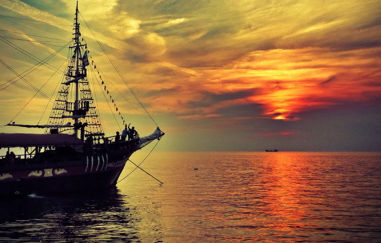 Photo wallpaper sea, sunset, people, ship, the evening, at anchor