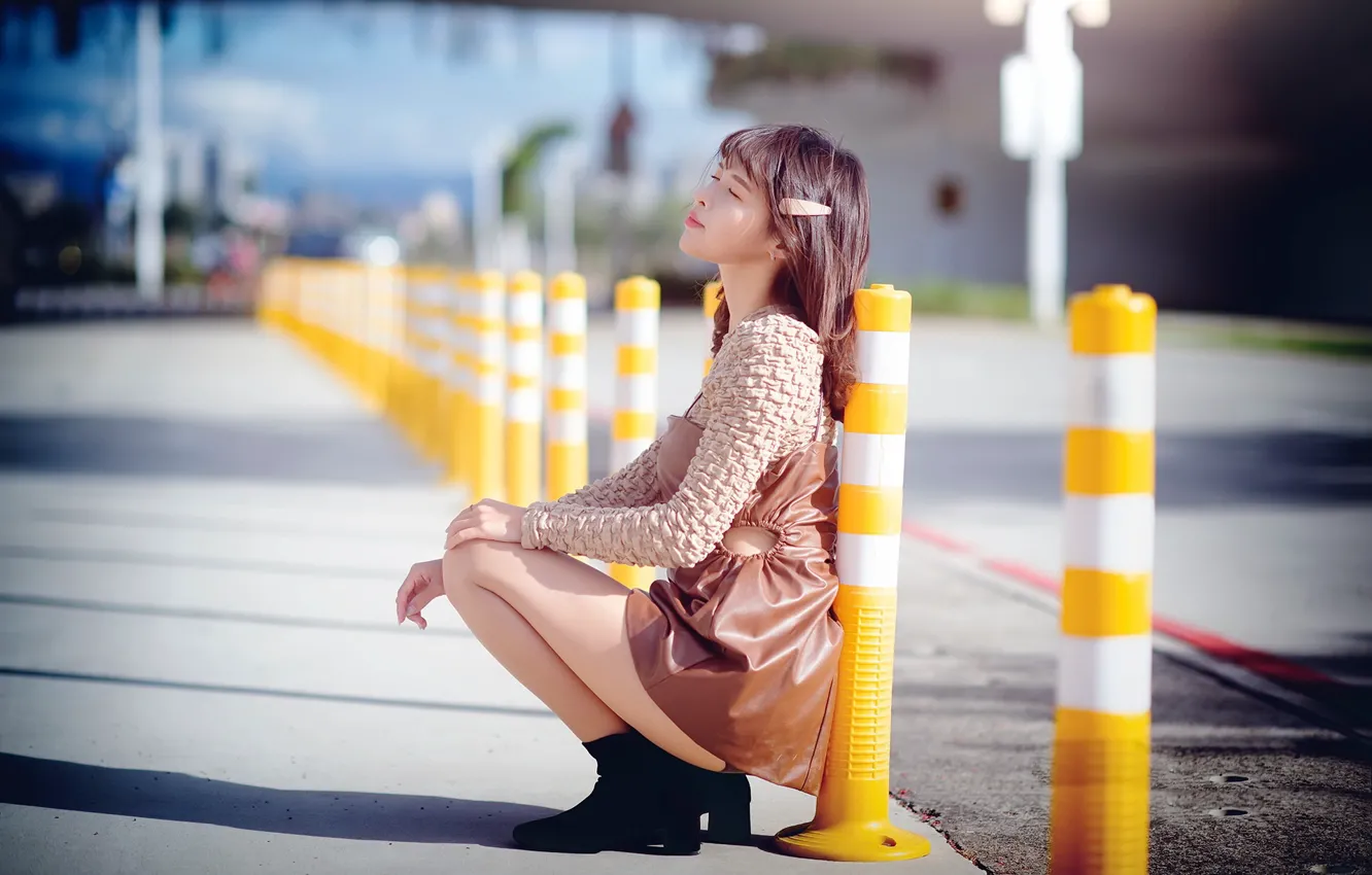 Photo wallpaper girl, street, Asian