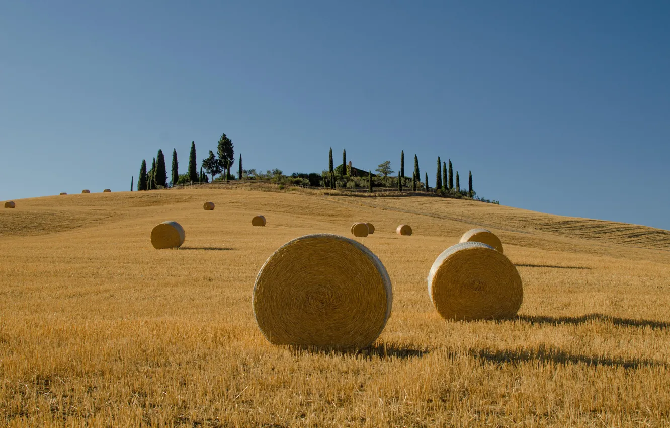 Photo wallpaper field, house, stack, hay, Italy, cypress, Tuscany