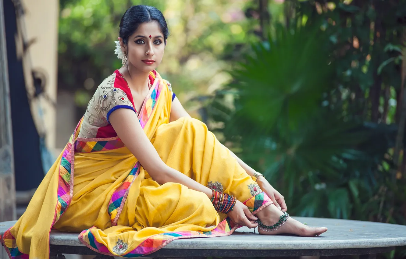 Photo wallpaper girl, hot, sexy, fashion, eyes, smile, beautiful, figure