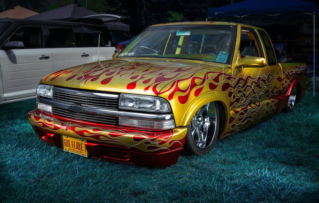 Photo wallpaper design, Chevrolet, airbrushing