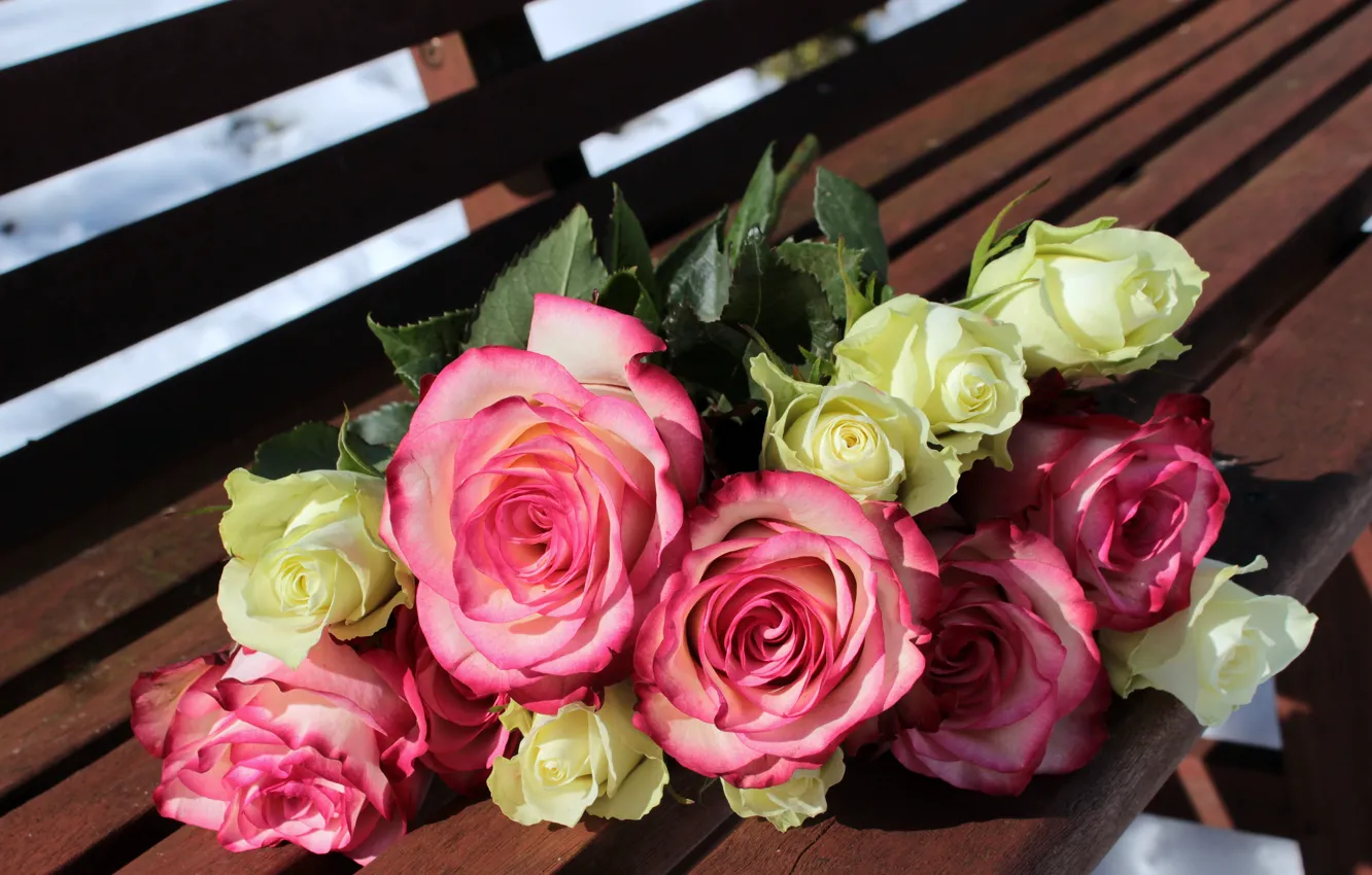 Photo wallpaper flowers, roses, bouquet, bench