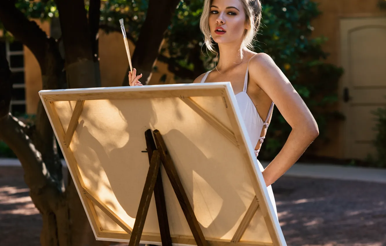 Photo wallpaper blonde, canvas, draws, easel
