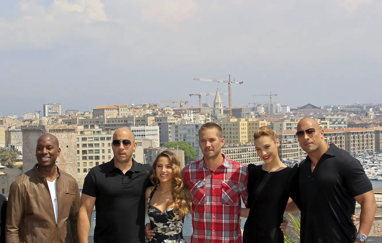 Photo wallpaper VIN Diesel, Paul Walker, Dwayne Johnson, Gal Gadot, Fast and furious 7, Furious 7, Revenge …