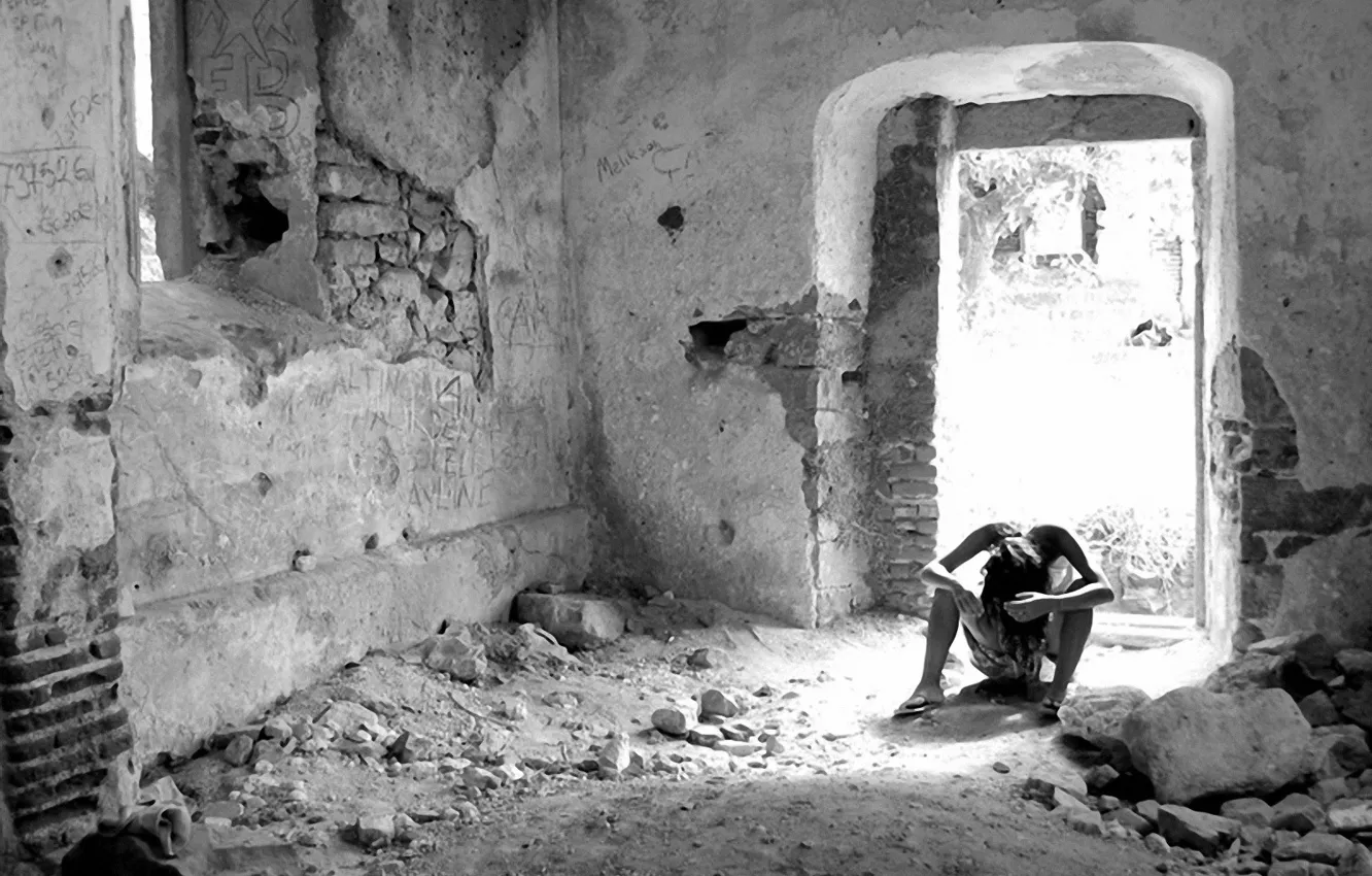 Photo wallpaper girl, black and white, dust, The ruins