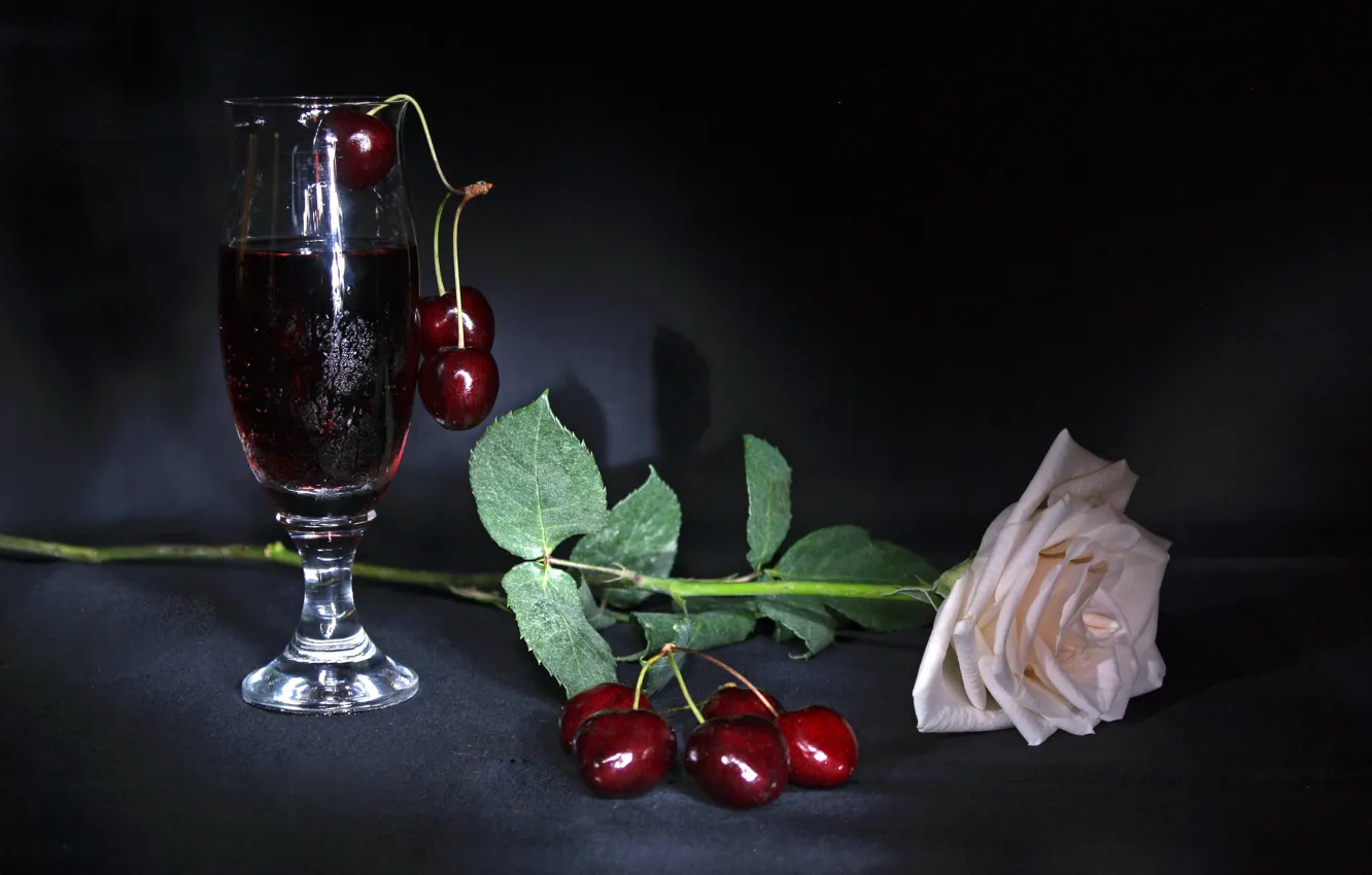 Photo wallpaper cherry, roses, a glass of wine