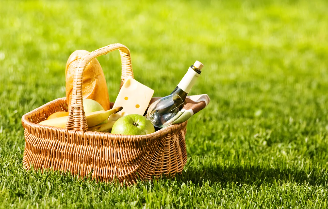 Photo wallpaper greens, grass, the sun, basket, glade, apples, glass, bottle
