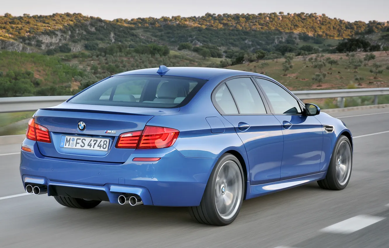 Photo wallpaper speed, BMW, 2011, 5 Series, blue