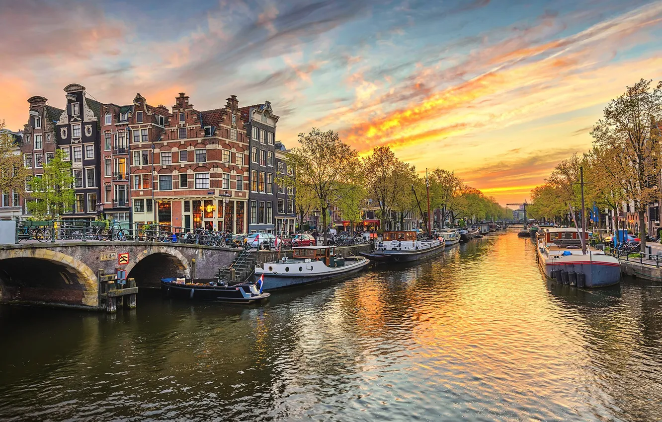 Photo wallpaper the sky, trees, sunset, bridge, home, channel, boats, Amsterdam