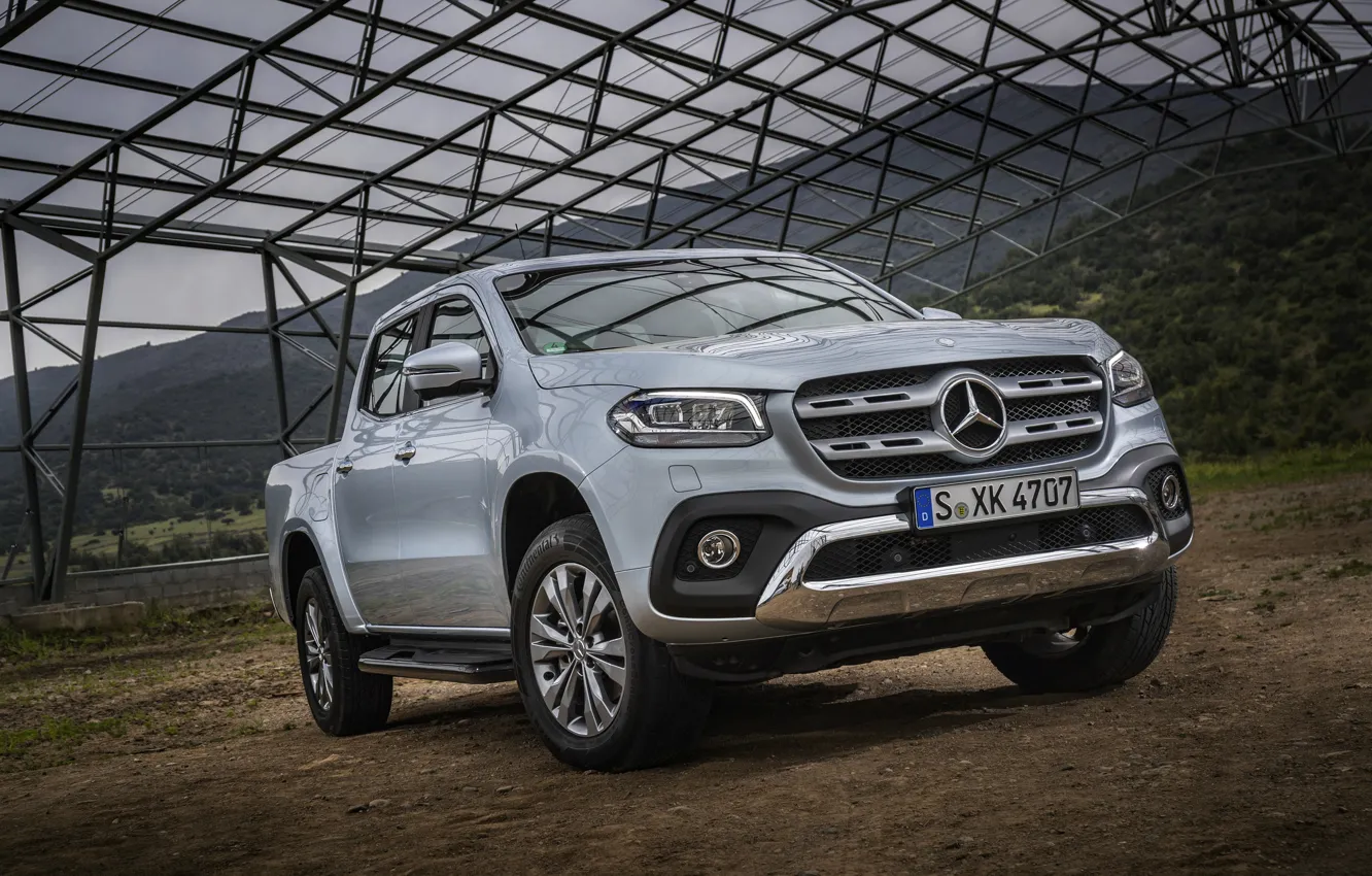 Photo wallpaper mountains, grey, Mercedes-Benz, construction, plain, silver, pickup, 2017