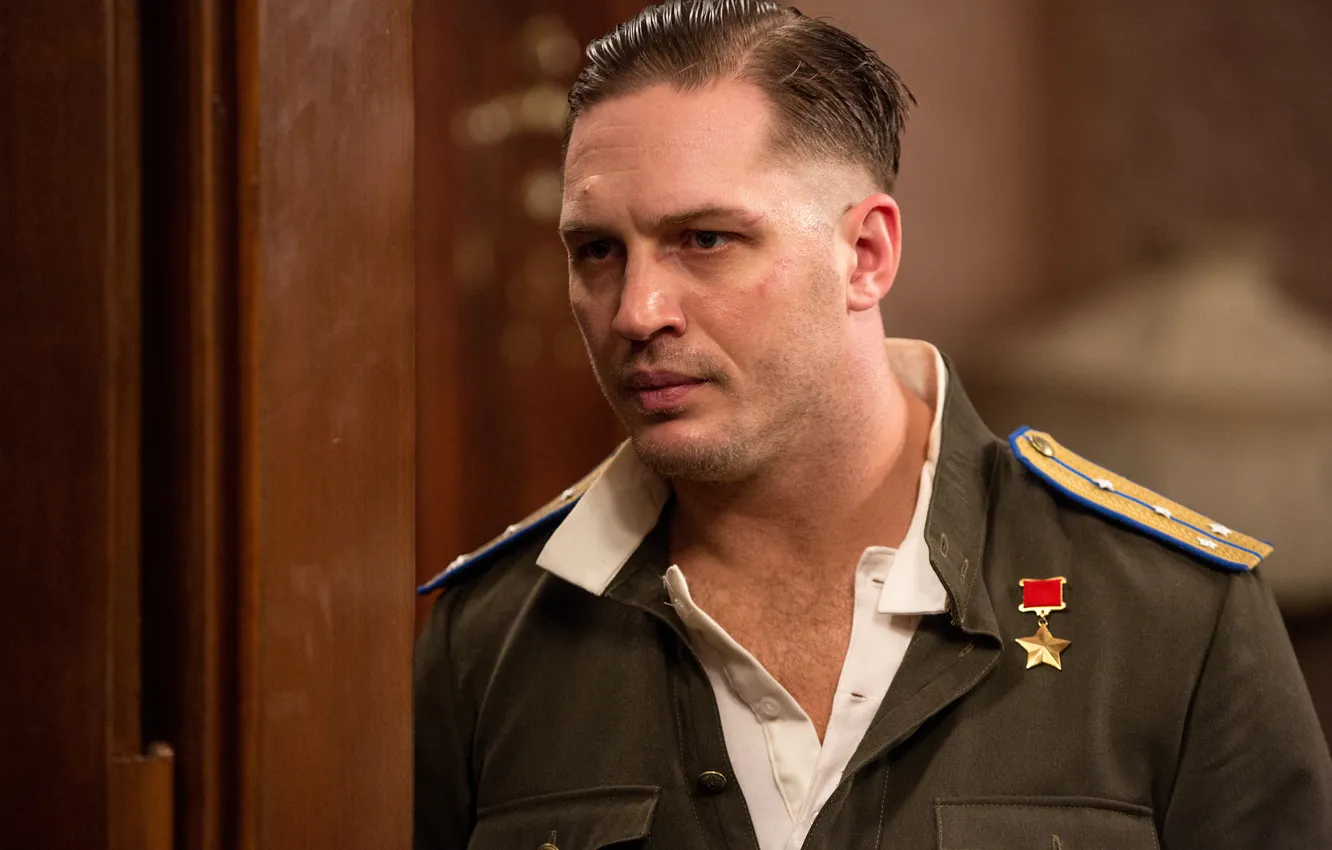 Photo wallpaper look, Tom Hardy, Tom Hardy, Child 44, "Room 44"