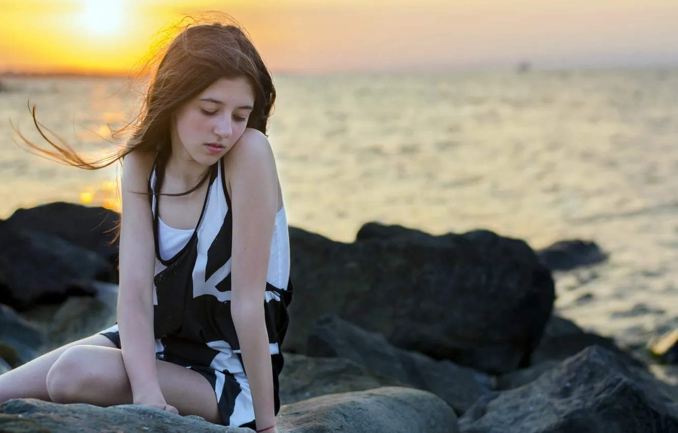 Photo wallpaper sea, girl, sunset