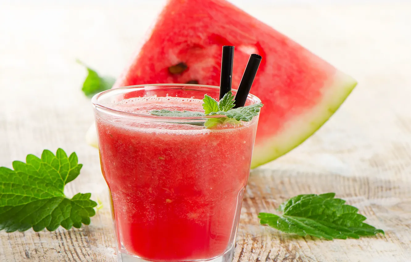 Photo wallpaper glass, watermelon, juice, drink, mint, wood, fresh