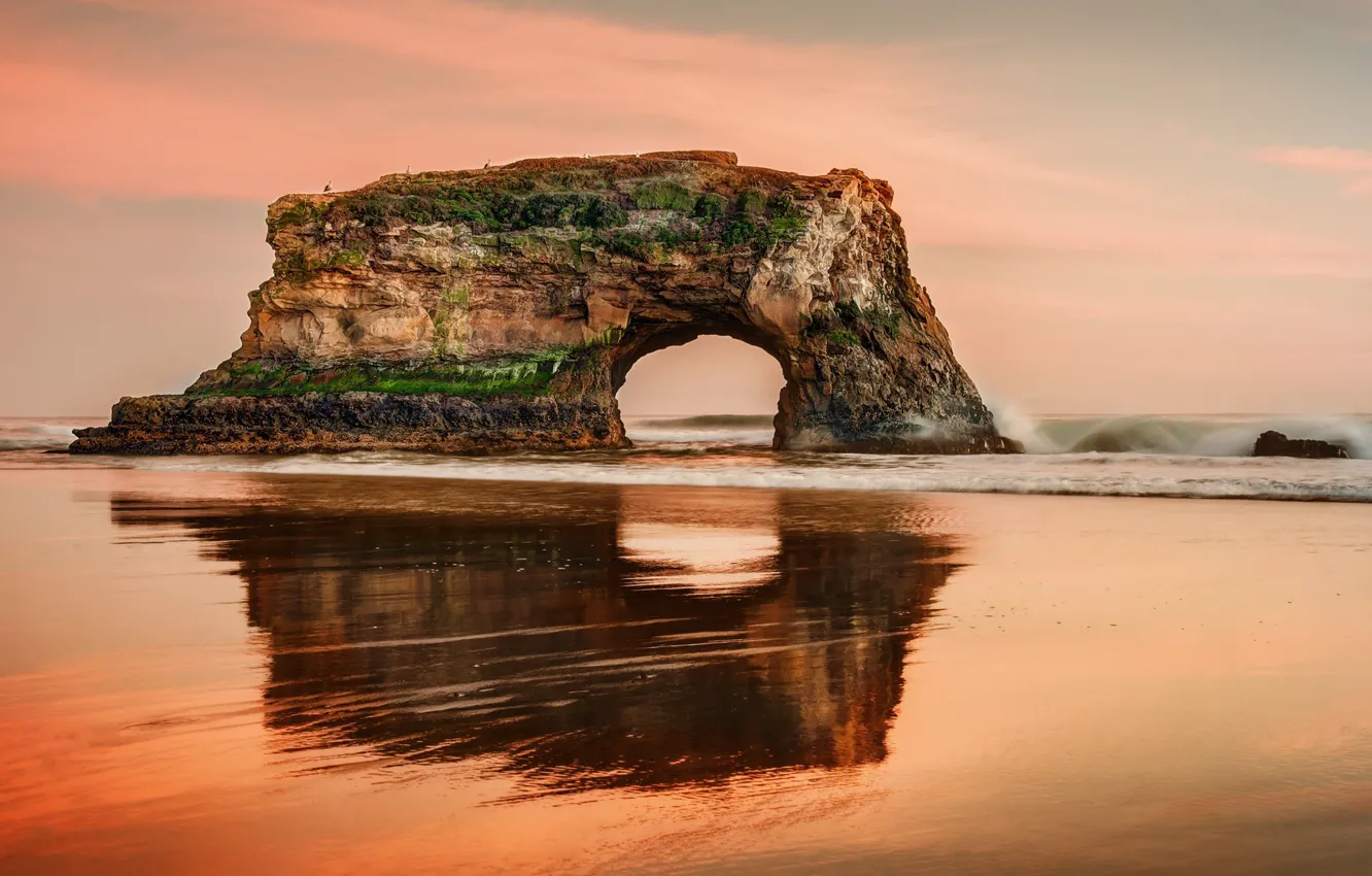 Photo wallpaper SEA, MOUNTAINS, The OCEAN, SAND, SURF, REFLECTION, Arch, ROCKS