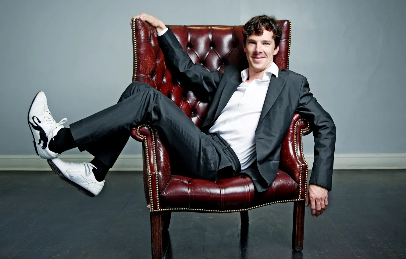 Photo wallpaper chair, costume, male, Benedict Cumberbatch, Benedict Cumberbatch