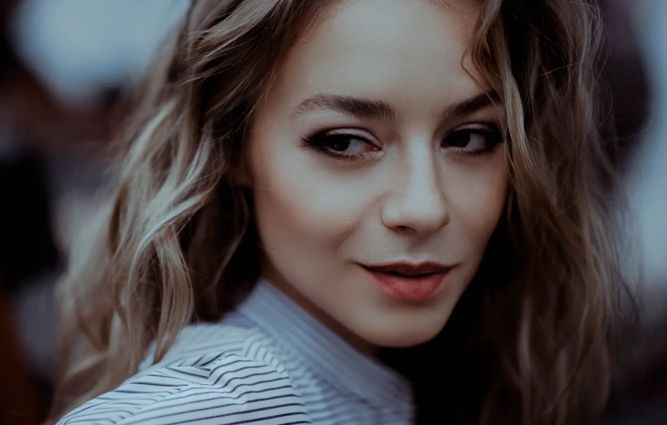 Photo wallpaper look, pose, portrait, makeup, actress, Rina Grishina