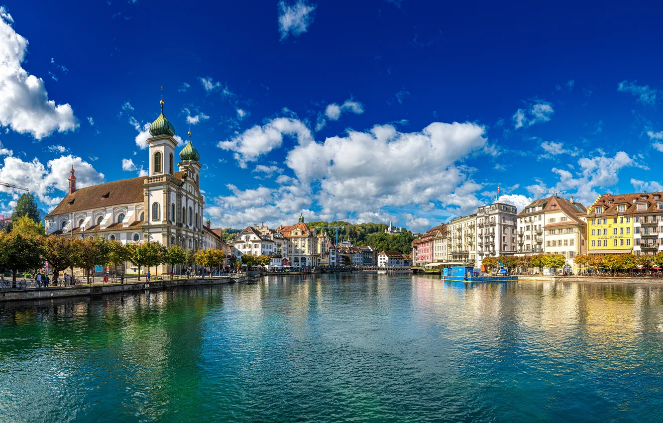 Photo wallpaper clouds, lake, home, Switzerland, panorama