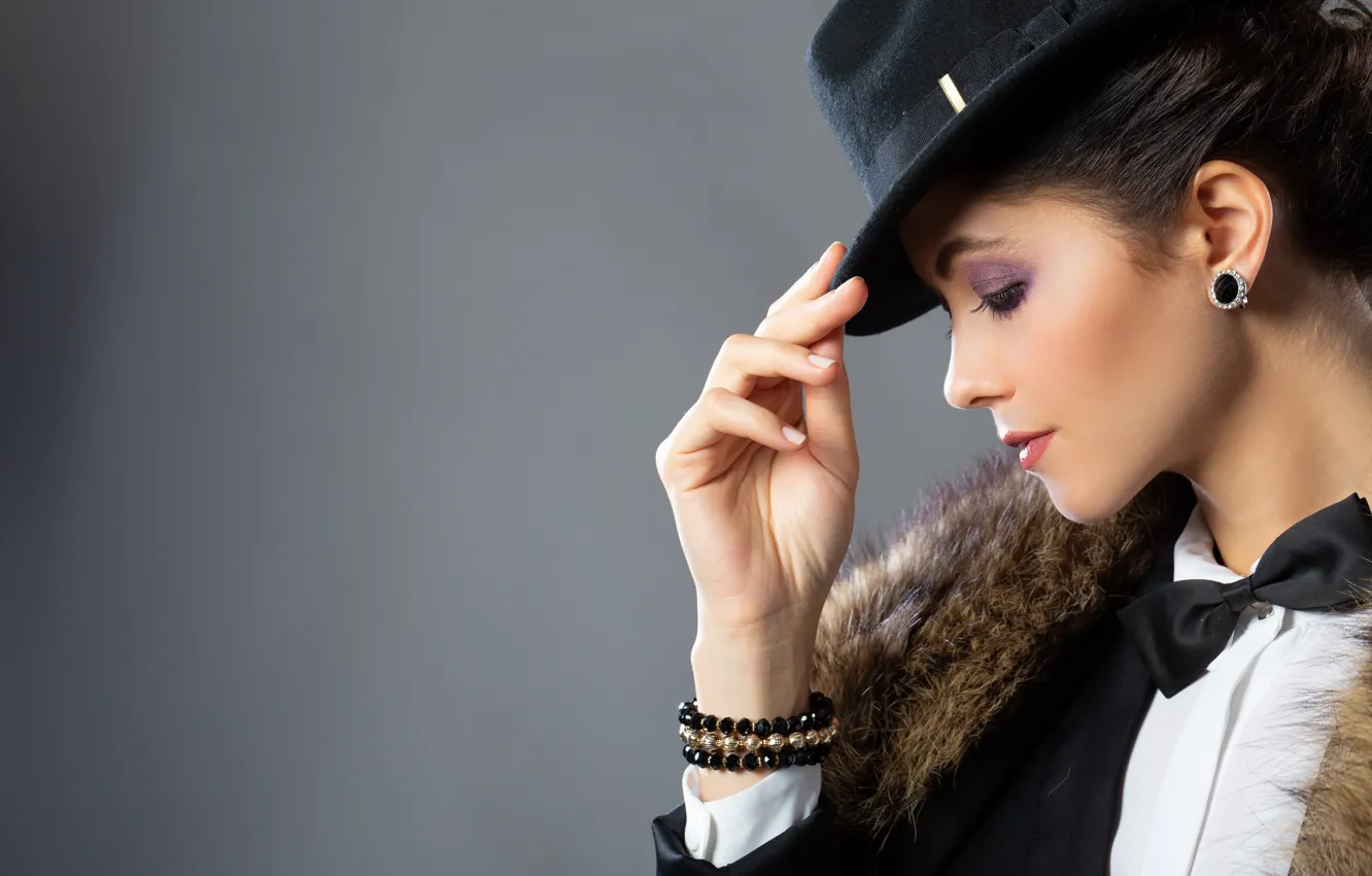 Photo wallpaper girl, model, hat, makeup