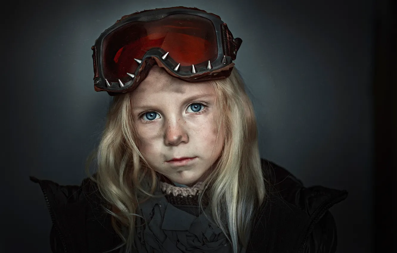 Photo wallpaper field, portrait, glasses, girl, grimy, George Chernyadev